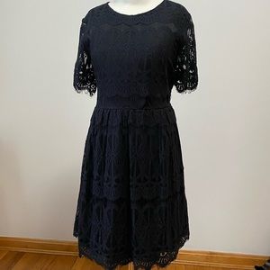 Forever 21 2x black lace dress (Forever 21+)